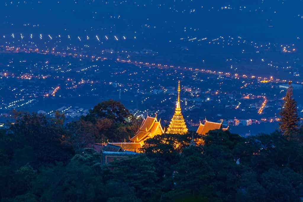 guide Chiang mai singles couples ladyboys