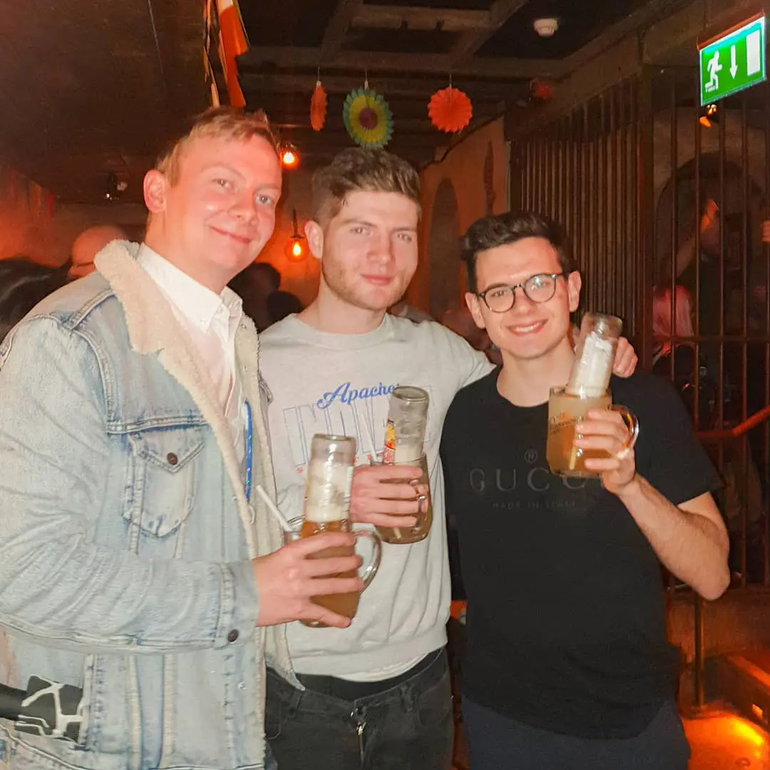 meet Dublin men get laid at night